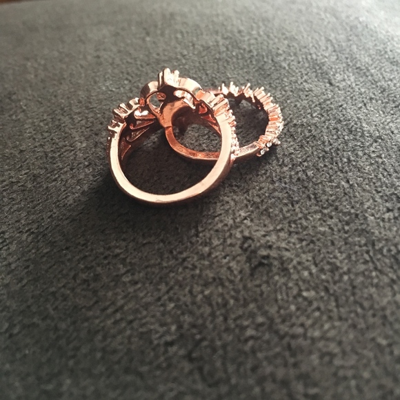 2-piece Crown Faux Fire Opal Rose Gold Queen Ring - Picture 6 of 6